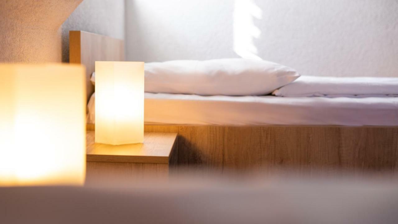 Hotel Kreuz Schwäbisch Gmünd Buitenkant foto